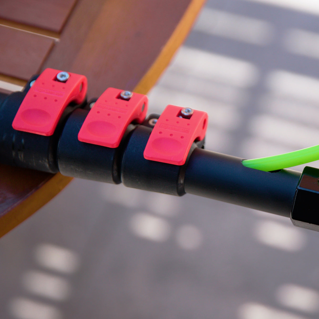 Clamps telescopic pole