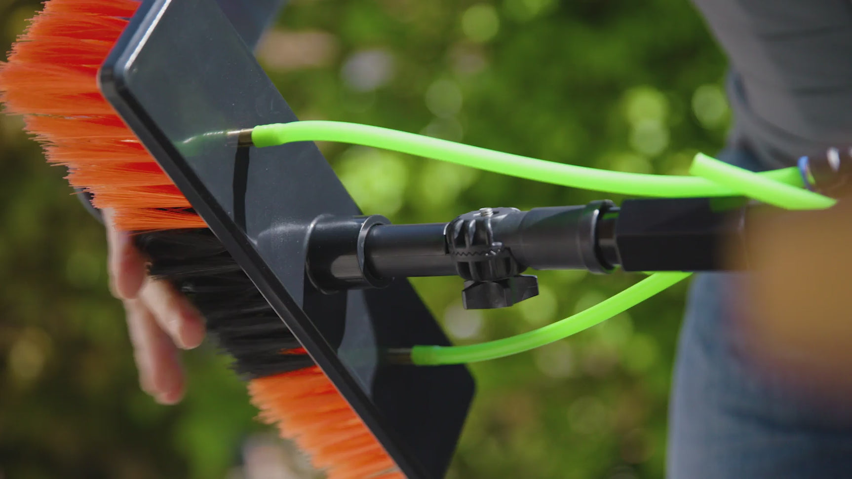 Usage of the washer-wiper set