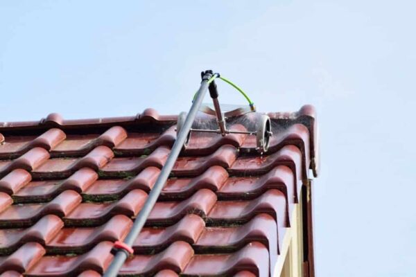 Dispenser spray per tegole - immagine 2