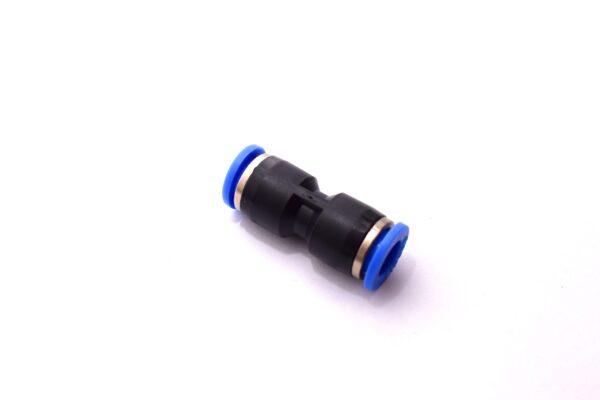 Złącze wtykowe 8 mm